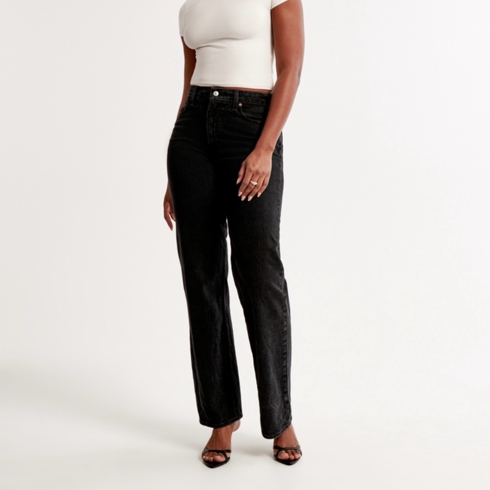 Curve Love High Rise 90’s Relaxed Jean